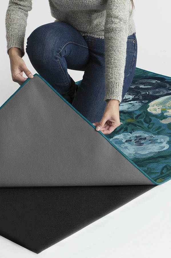 New β Ruggable Camellia Midnight Rug π― - Image 2