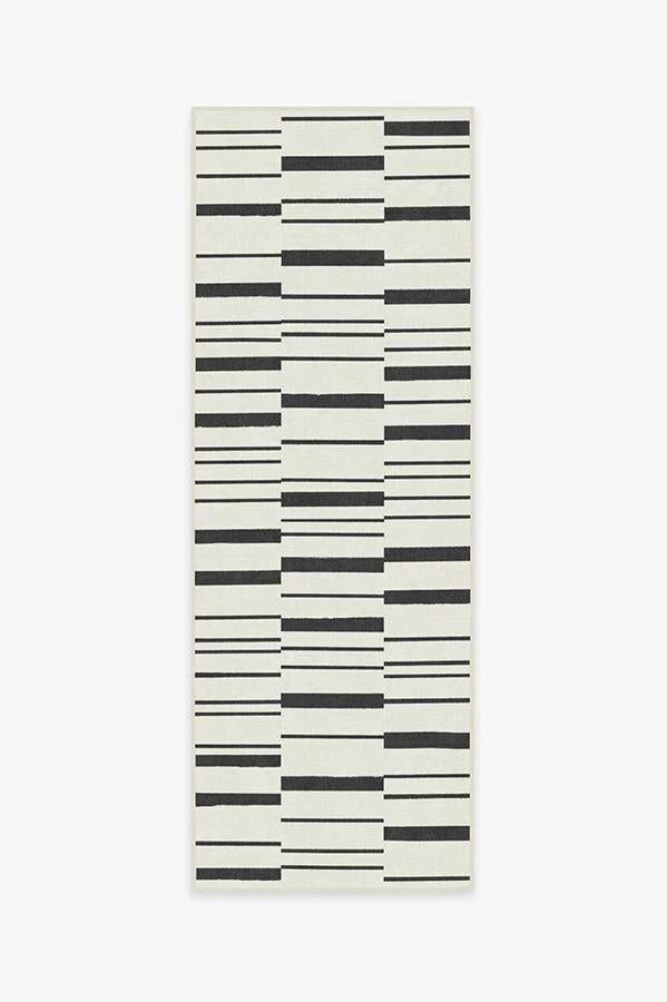 Brand new 🔔 Ruggable Broken Stripe Black Rug 🤩 - Image 5